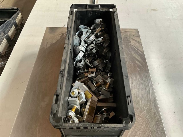 Würth 4.20kg assorti bevestigingsmateriaal in stapelbare bak - afbeelding 1 van  7
