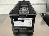 Würth 4.23 kg gesloten tandveering buiten getand d10,2 in stapelbare bak - afbeelding 1 van  2
