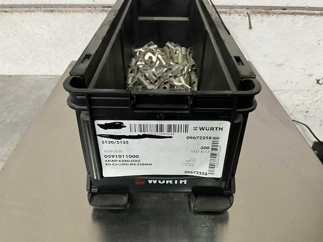 Würth 4.24 kg krimp-kabeloog m8x25 in stapelbare bak - afbeelding 1 van  5