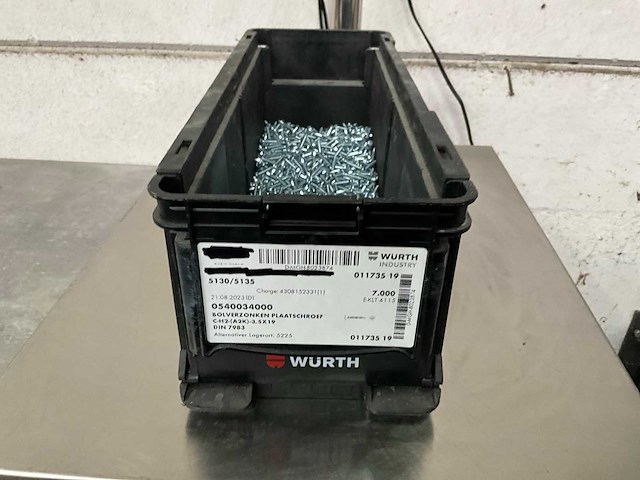 Würth 4.26 kg bolverzonken plaatschroef 3,5 x 19 in stapelbare bak - afbeelding 1 van  5