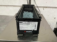 Würth 4.28 kg plaatschroef cilinderkop 4,2 x 13 in stapelbare bak - afbeelding 1 van  5