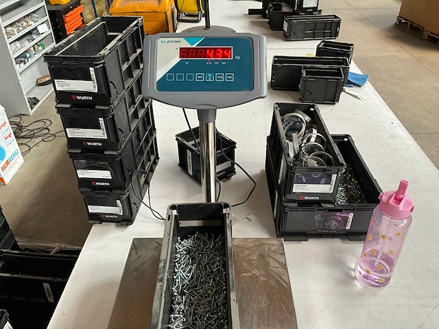 Würth 4.34kg plaatschroef bvk 3,5 x 32 in stapelbare bak - afbeelding 4 van  5