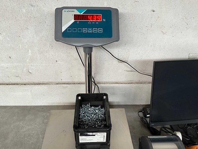 Würth 4.39 kg boorschroef platbolkop 4,2x19 in stapelbare bak - afbeelding 2 van  5