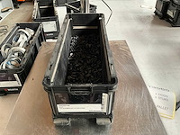 Würth 4.42kg bout6x11x12x9,5 nzg in stapelbare bak - afbeelding 1 van  6