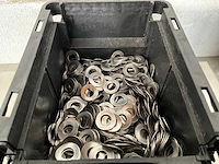 Würth 4.47 kg gegolfde veerring d10,5 in stapelbare bak - afbeelding 3 van  6