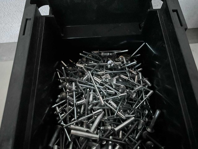 Würth 4.49 kg assorti blindklinknagels in stapelbare bak - afbeelding 5 van  8