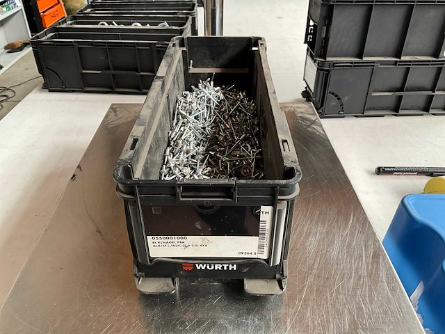 Würth 4.68kg blindklinknagel alu 3,0-5,0/4x8 in stapelbare bak - afbeelding 1 van  6