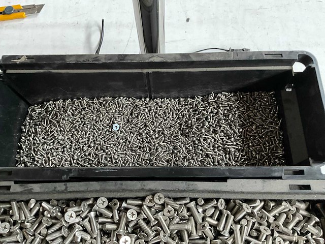 Würth 47.9kg diverse bevestigingsmaterialen in 4x stapelbare bak - afbeelding 12 van  12