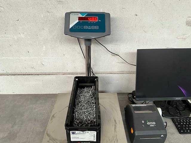 Würth 4.86 kg blindklinknagel platbolkop alu 8,5x12,5 -4x16 in stapelbare bak - afbeelding 5 van  5