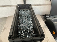 Würth 5.29 kg blindklinkmoer platbolkop 12,8x6,9 m5 in stapelbare bak - afbeelding 3 van  4