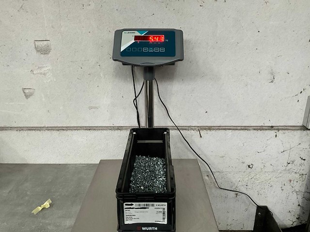 Würth 5.43 kg lbk schroef m4.0 x 8 in stapelbare bak - afbeelding 2 van  5