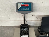 Würth 5.50 kg zeskant tapbout m8x16 in stapelbare bak - afbeelding 2 van  4