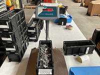 Würth 5.53kg plaatmoer m8 ford/renault in stapelbare bak - afbeelding 4 van  7