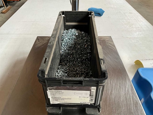Würth 5.64kg assorti plaatschroeven in stapelbare bak - afbeelding 6 van  7