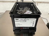 Würth 5.92 kg lage zeskantmoer in stapelbare bak - afbeelding 1 van  5