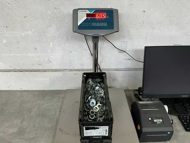 Würth 6.05 kg sluitring d17,0 in stapelbare bak - afbeelding 2 van  5