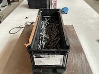 Würth 6.07kg schroef cilinderkop m6 x 65 in stapelbare bak - afbeelding 1 van  6