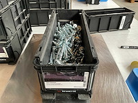 Würth 6.10kg holle wandanker m6x66/53 in stapelbare bak