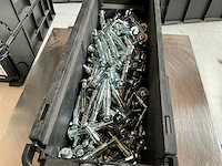 Würth 6.10kg holle wandanker m6x66/53 in stapelbare bak - afbeelding 3 van  6