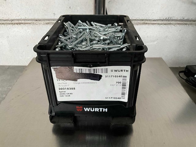 Würth 6.14 kg splint 5x40 in stapelbare bak - afbeelding 1 van  5