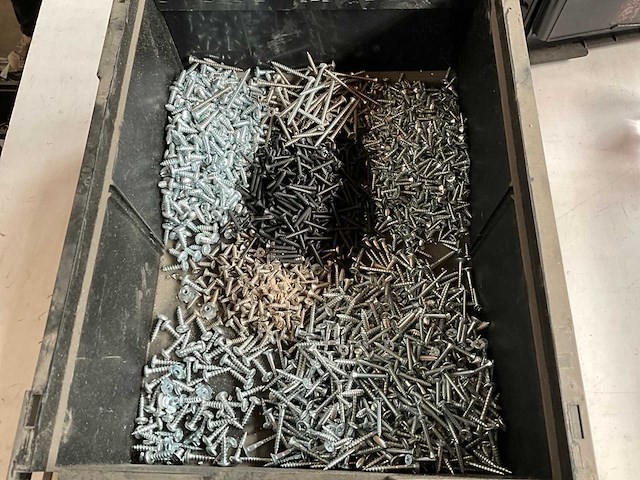 Würth 6.22kg assorti schroeven in stapelbare bak - afbeelding 2 van  7