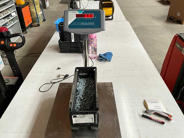 Würth 6.33 kg lbk schroef m4 x 35 in stapelbare bak - afbeelding 3 van  6