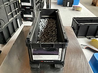 Würth 6.54kg cilinderschroef m6x20 in stapelbare bak - afbeelding 1 van  6