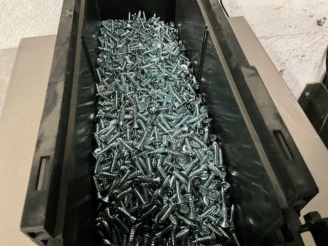 Würth 6.57 kg schroef 4,2 x 22 in stapelbare bak - afbeelding 3 van  5