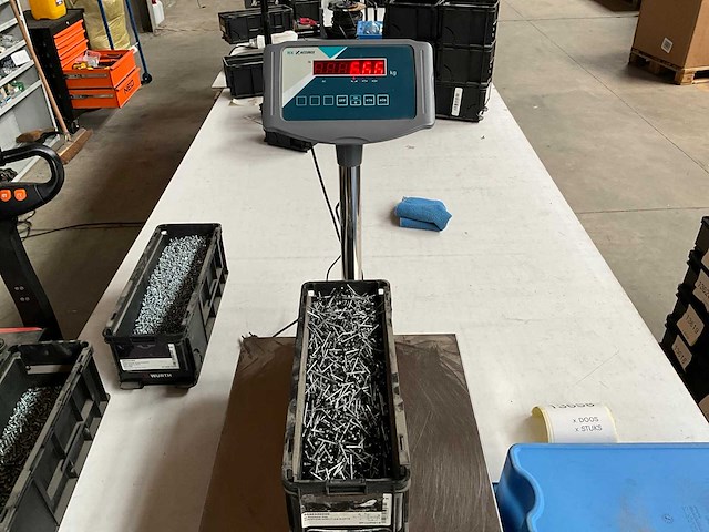 Würth 6.66kg blindklinknagel pbk alu 1,2-6,3/4x10 in stapelbare bak - afbeelding 4 van  5