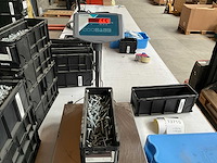 Würth 6.68kg kartelschroef m6x50 in stapelbare bak - afbeelding 5 van  7