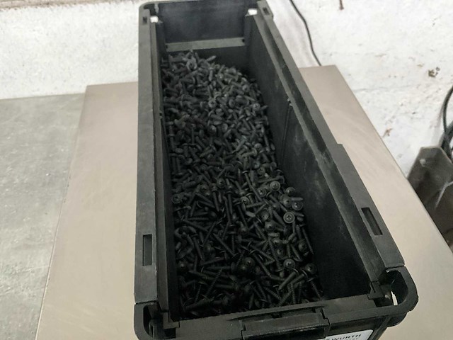 Würth 6.71 kg assorti schroeven zwart in stapelbare bak - afbeelding 6 van  8