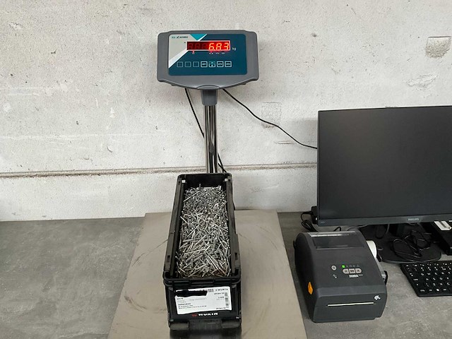 Würth 6.83 kg blindklinknagel pbk 12,5-16,5 -4x20 in stapelbare bak - afbeelding 2 van  5