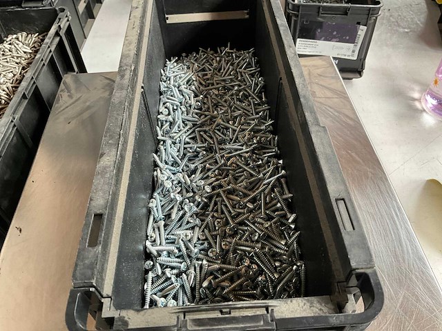 Würth 6.95kg plaatschroef bvk 3,5 x 25 in stapelbare bak - afbeelding 3 van  6