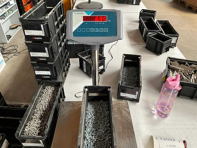 Würth 6.95kg plaatschroef bvk 3,5 x 25 in stapelbare bak - afbeelding 4 van  6