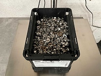 Würth 7.24 kg zeskantmoer met flens in stapelbare bak - afbeelding 2 van  5