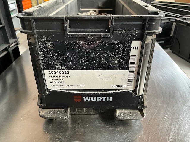 Würth 7.34kg vleugelmoer m8 in stapelbare bak - afbeelding 2 van  6