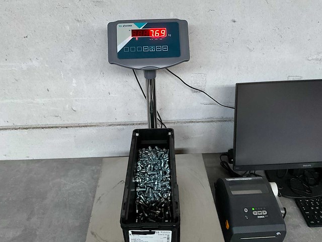 Würth 7.69 kg cilinderschroef m10x20 in stapelbare bak - afbeelding 2 van  5