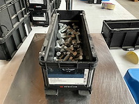 Würth 7.80kg zeskanttapbout m16x45 in stapelbare bak - afbeelding 1 van  6