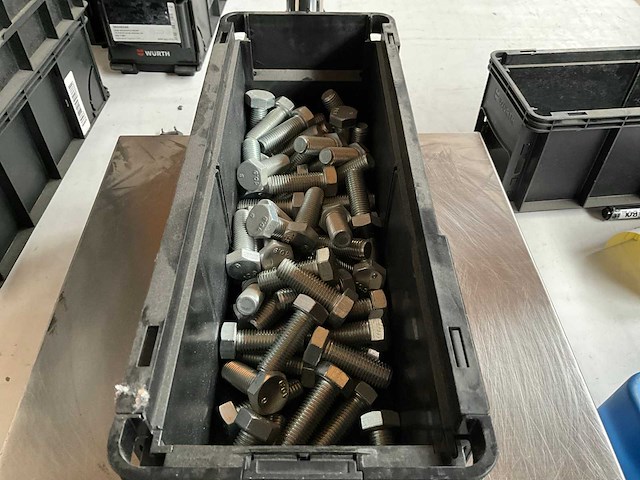 Würth 7.80kg zeskanttapbout m16x45 in stapelbare bak - afbeelding 3 van  6