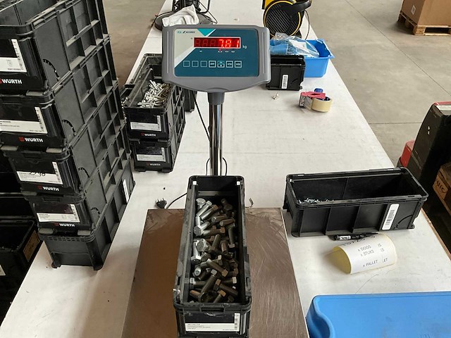 Würth 7.80kg zeskanttapbout m16x45 in stapelbare bak - afbeelding 4 van  6