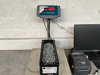 Würth 8.05 kg blindklinkmoer platbolkop 12,8x6,9 m5 in stapelbare bak - afbeelding 1 van  3