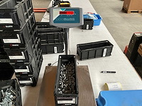 Würth 8.05kg zeskanttapbout m8x45 in stapelbare bak - afbeelding 4 van  6