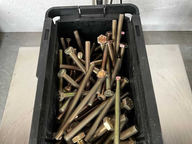 Würth 8.26 kg assorti bouten in stapelbare bak - afbeelding 5 van  8