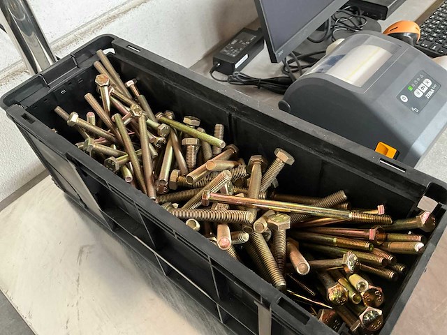 Würth 8.26 kg assorti bouten in stapelbare bak - afbeelding 6 van  8