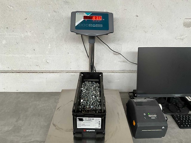 Würth 8.36 kg zelfborgende zeskantmoer m10 in stapelbare bak - afbeelding 2 van  5