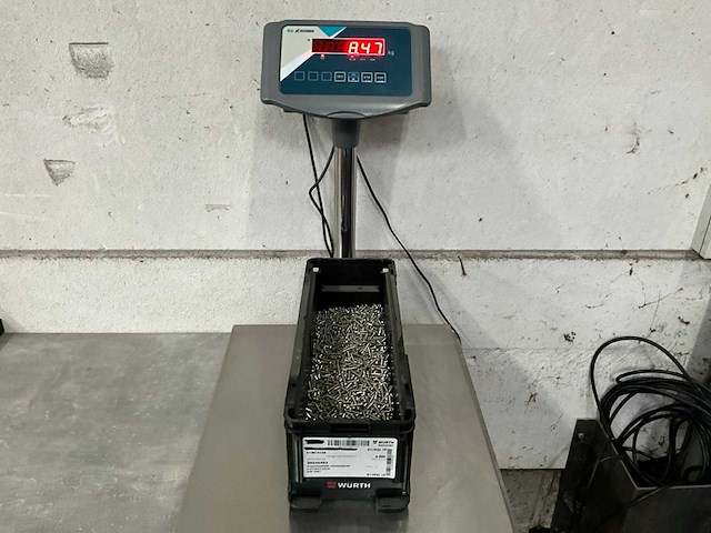 Würth 8.47 kg plaatschroef cilinderkop 3,5 x 19 in stapelbare bak - afbeelding 2 van  5