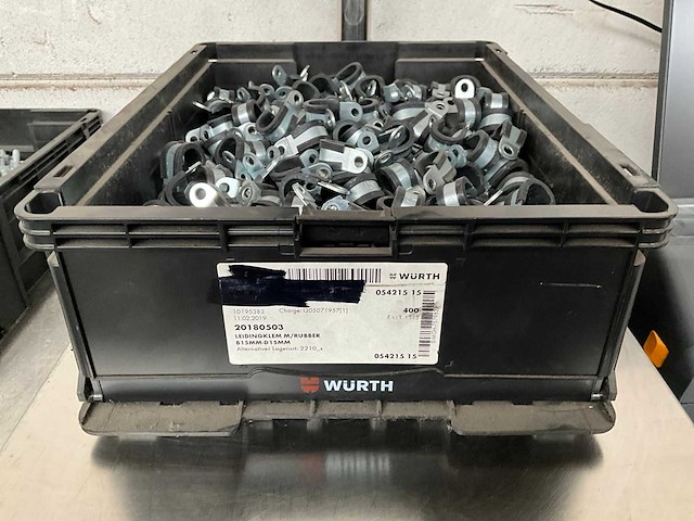 Würth 8.51 kg leidingklem met rubber b15mm-d15mm in stapelbare bak - afbeelding 1 van  6