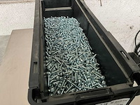 Würth 8.68 kg plaatschroef cilinderkop 4,2 x 19 in stapelbare bak - afbeelding 3 van  5
