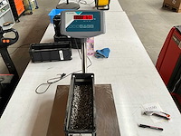 Würth 8.75kg zeskant tapbout m6x12 in stapelbare bak - afbeelding 4 van  6