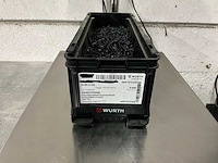 Würth 8.78 kg bolverzonken plaatschroef zwart 4,2 x 32 in stapelbare bak - afbeelding 1 van  5